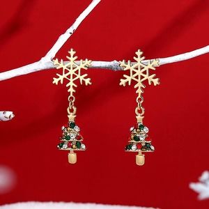 Christmas Tree w/ Snowflake Earrings